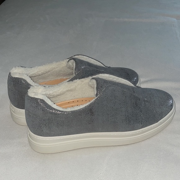 J/SLIDES NADA Pewter Metallic Leather Sneaker - Picture 8 of 12